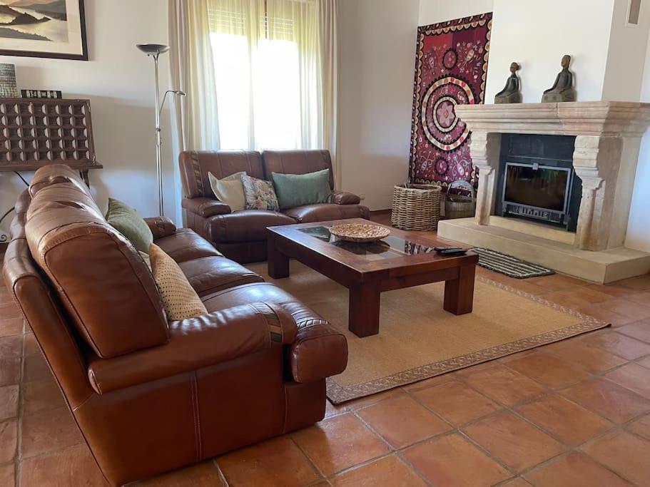 הוילה לה לסטריה Quinta Mazagatos Segovia מראה חיצוני תמונה